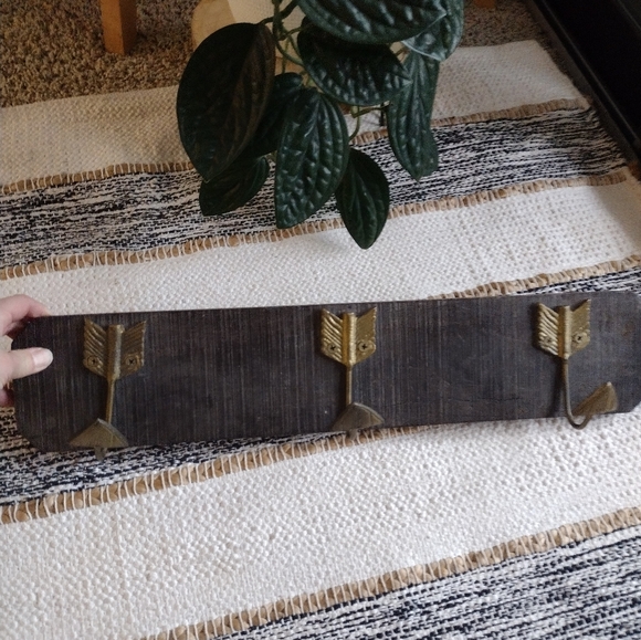 Amazing Wooden Coat Rack - Picture 3 of 5